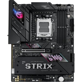 ASUS AM5 B850-E GAMING WIFI ROG STRIX - DDR5/5xM.2/DP